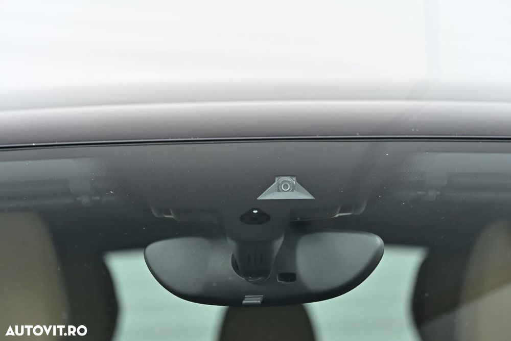 Porsche Cayenne 3.0 L - 23