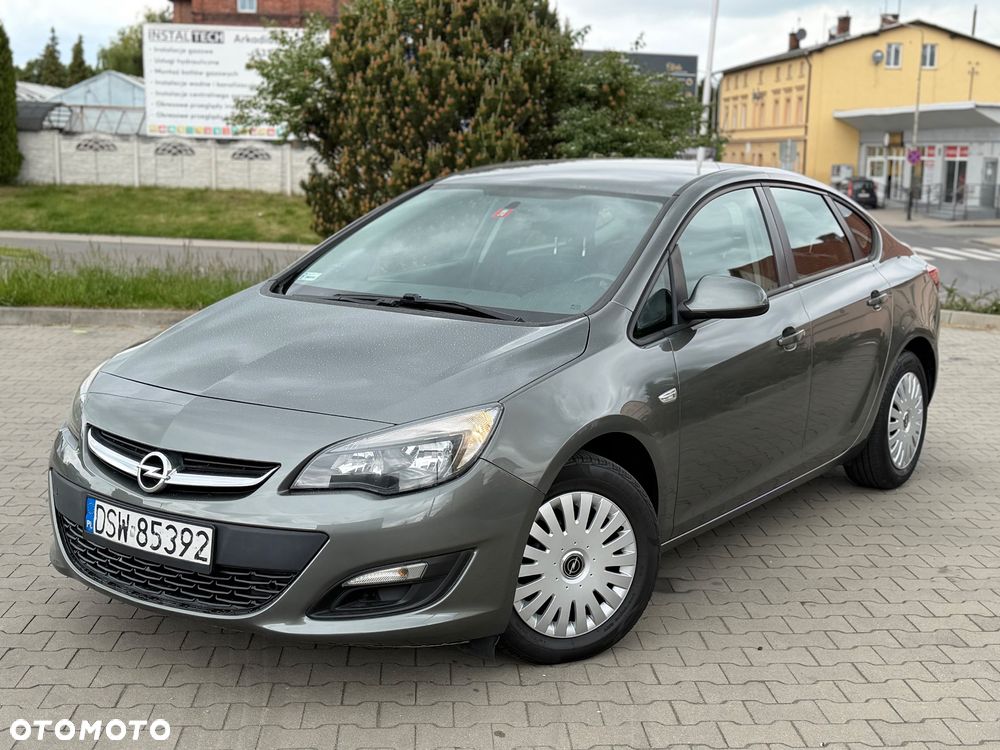 Opel Astra 1.6 Cosmo EU6 - 5