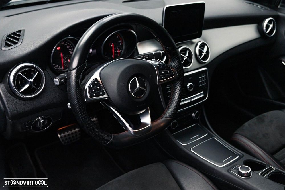 Mercedes-Benz CLA 200 d Shooting Brake AMG Line Aut. — fotografia 19