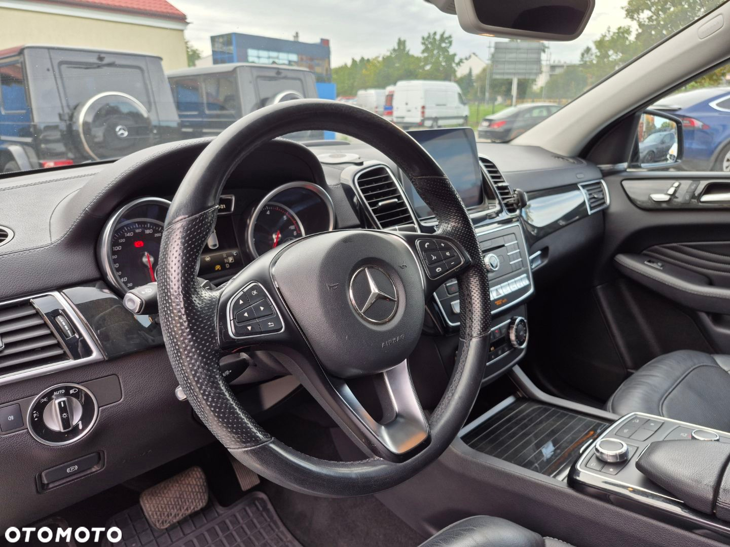 Mercedes-Benz GLE 350 d 4-Matic - 12