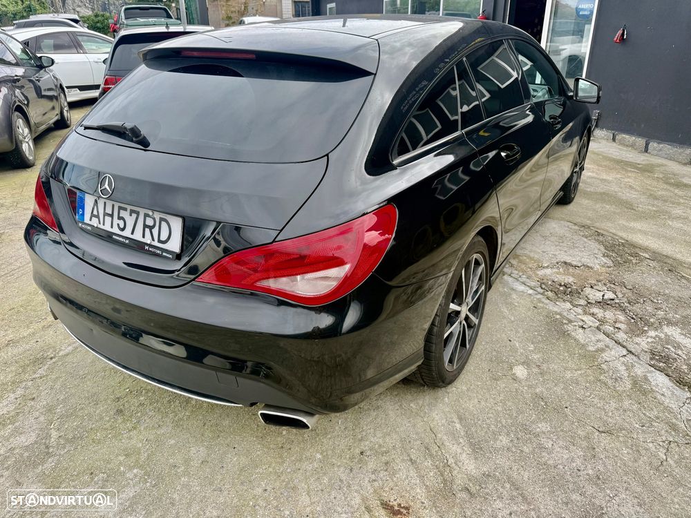 Mercedes-Benz CLA 220 d Shooting Brake AMG Line Aut. - 35