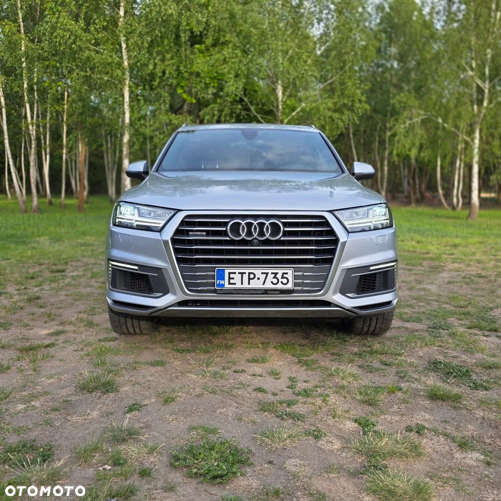 Audi Q7 - 8
