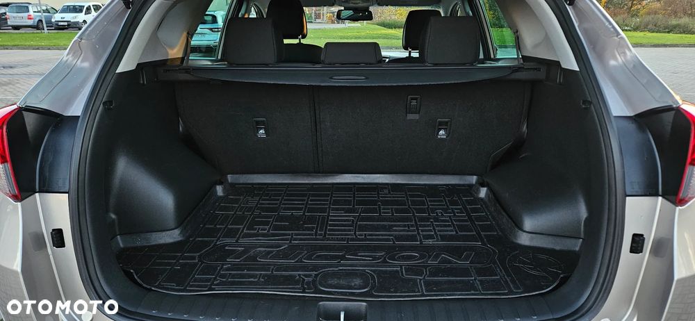 Hyundai Tucson blue 1.7 CRDi 2WD Advantage - 17