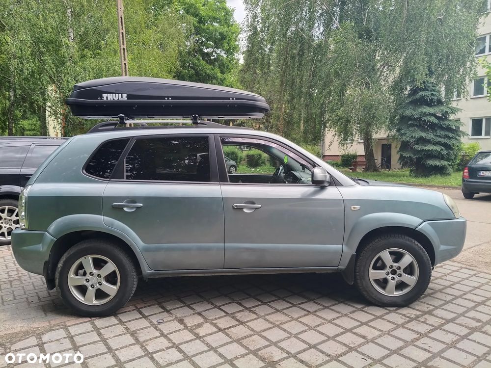 Hyundai Tucson 2.0 Comfort 2WD - 14