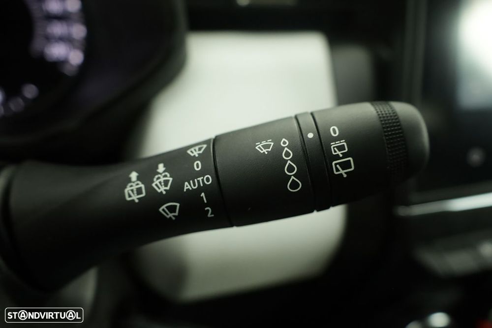 Renault Clio 1.0 TCe Techno Bi-Fuel - 18