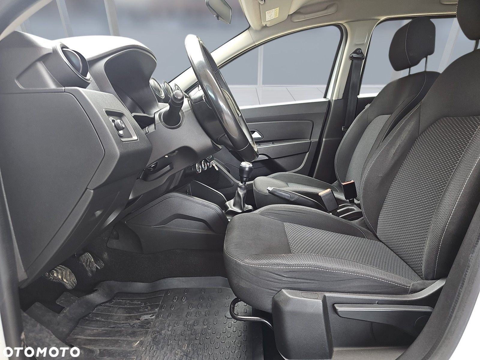 Dacia Duster 1.5 Blue dCi Comfort 4WD EU6d - 15