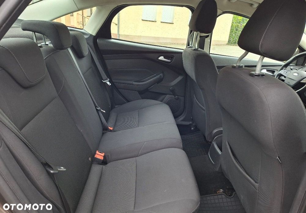 Ford Focus - 16