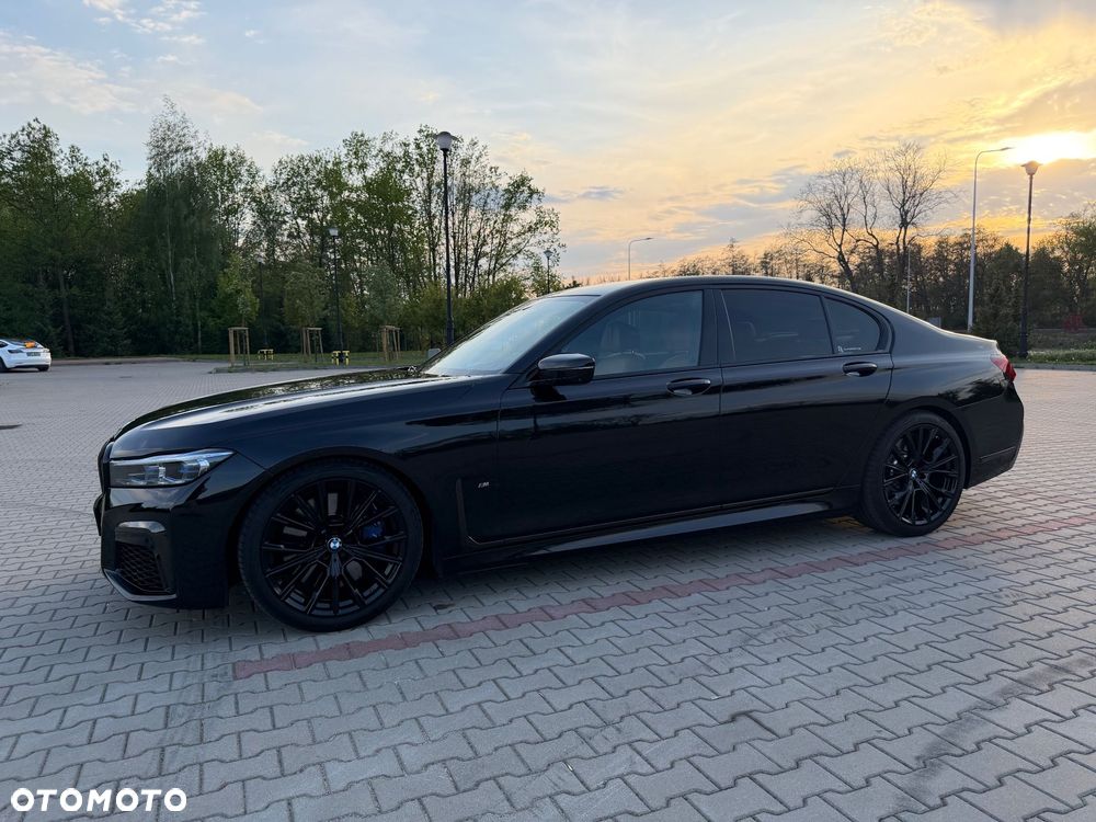 BMW Seria 7 730d xDrive sport - 17
