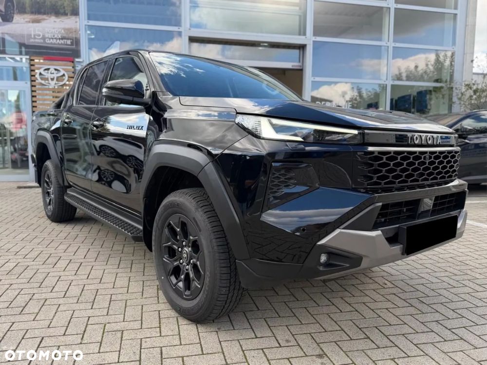 Toyota Hilux - 2