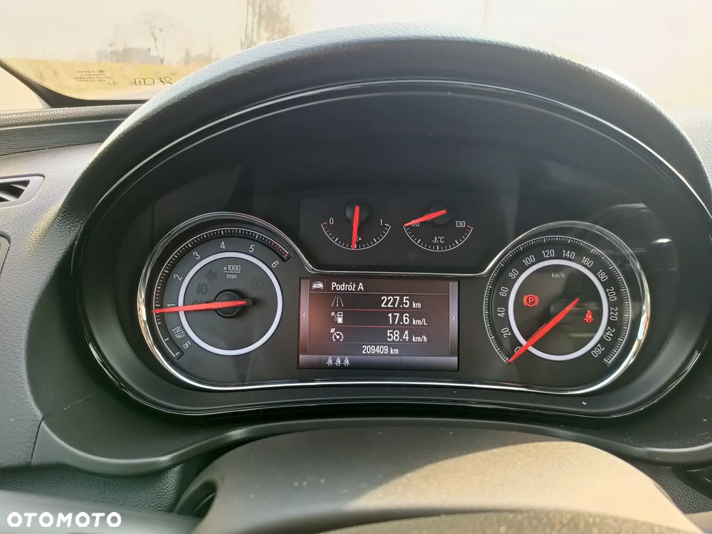 Opel Insignia 2.0 CDTI Cosmo S&S - 12