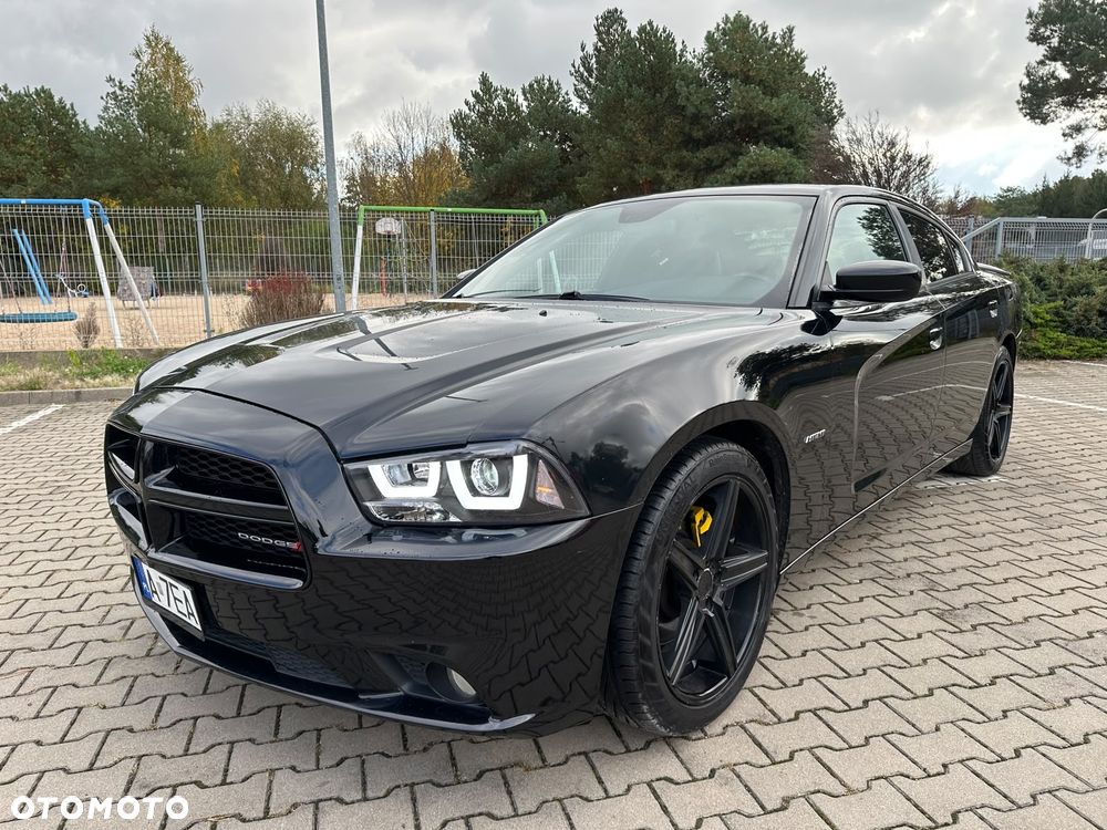 Dodge Charger 5.7 V8 RT - 4