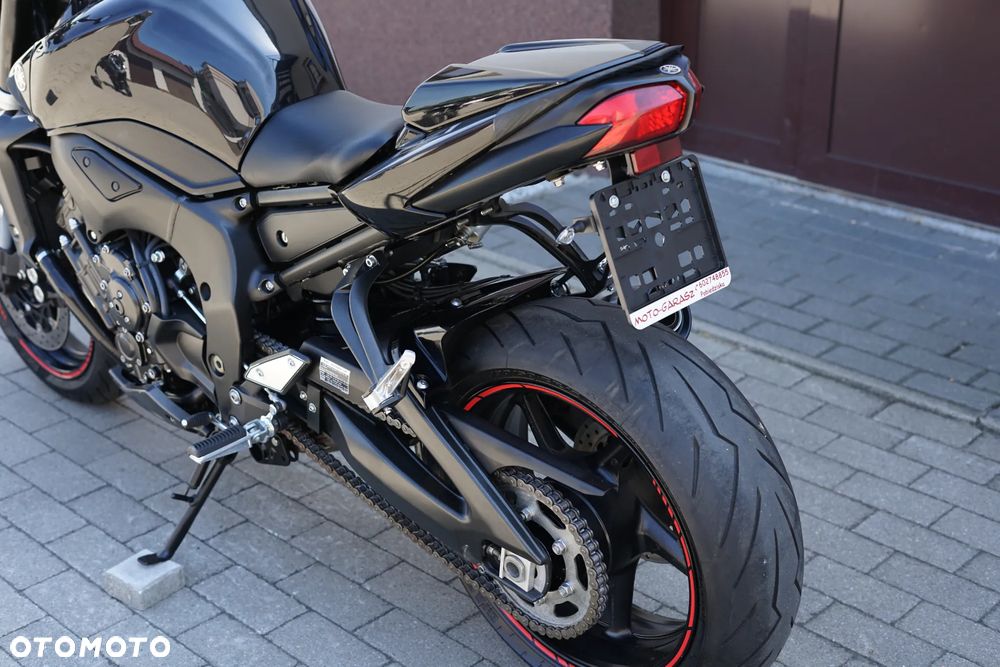 Yamaha FZ - 26
