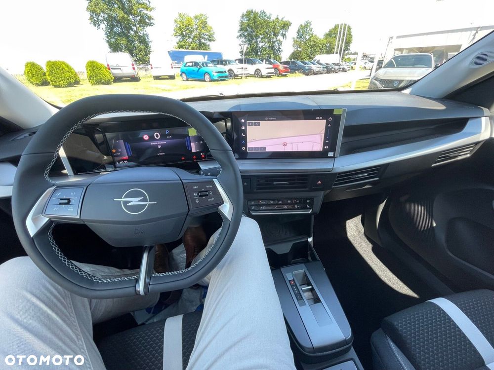 Opel Frontera - 18