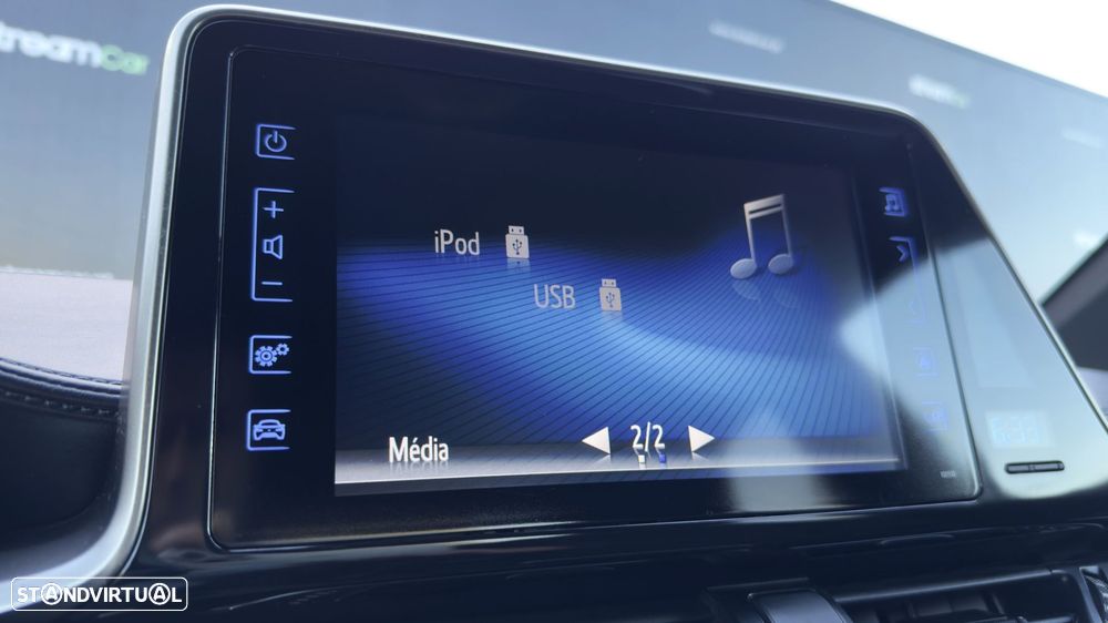 Toyota C-HR 1.8 HSD Comfort+P.Style - 19