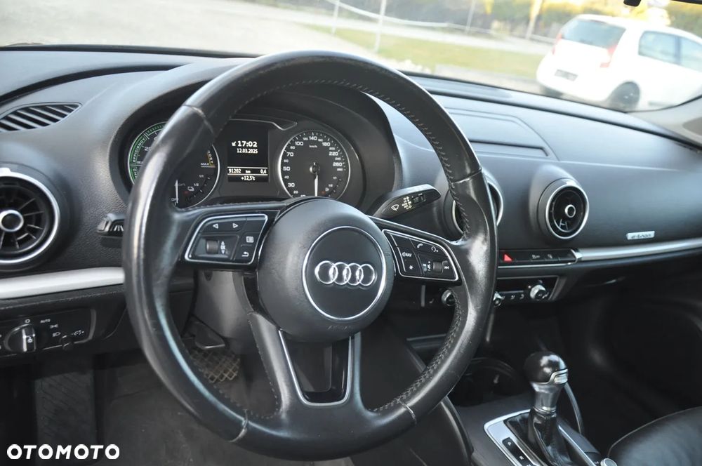 Audi A3 Sportback - 18