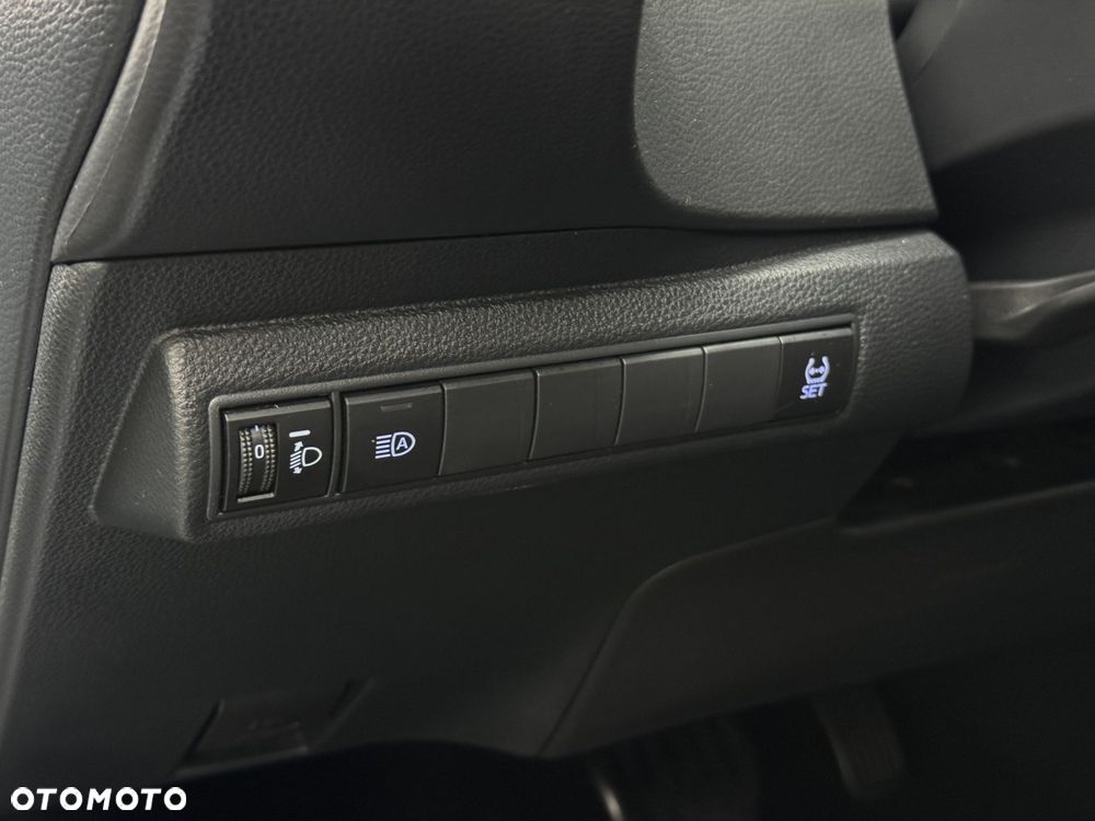 Toyota Corolla - 23
