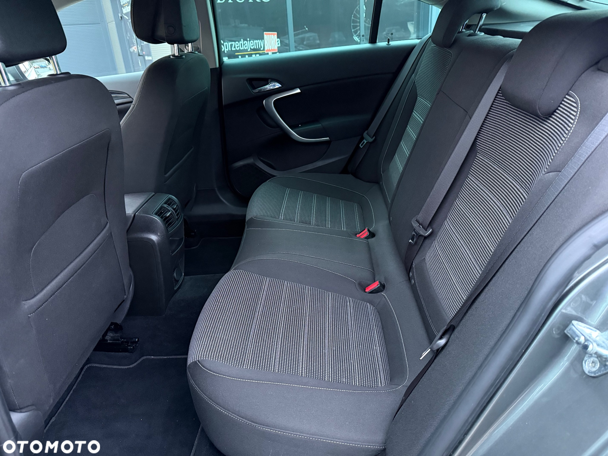 Opel Insignia 1.6 CDTI Innovation S&S - 32