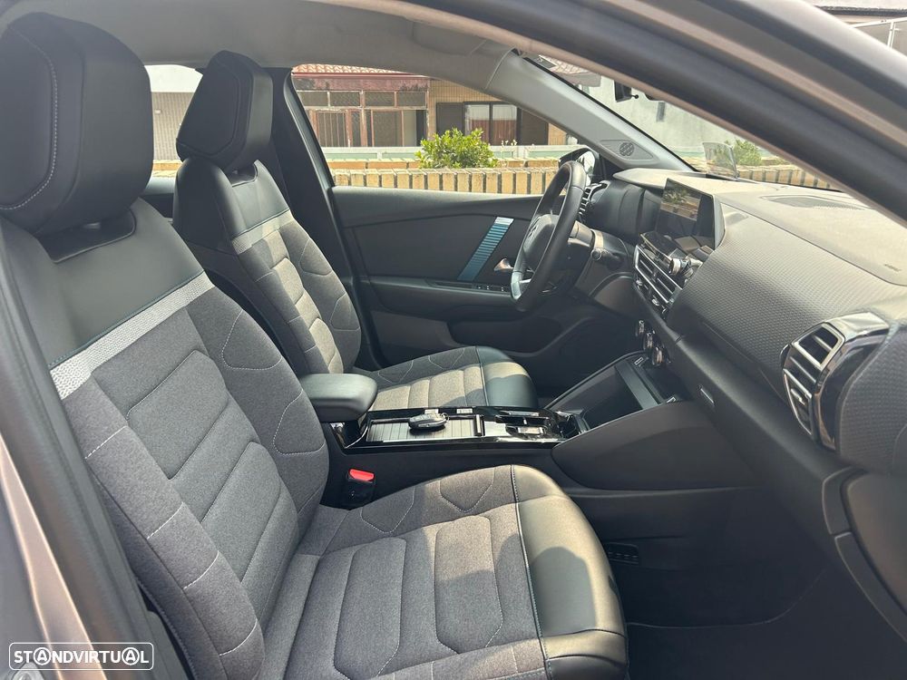 Citroën e-C4 50 kWh Shine - 28