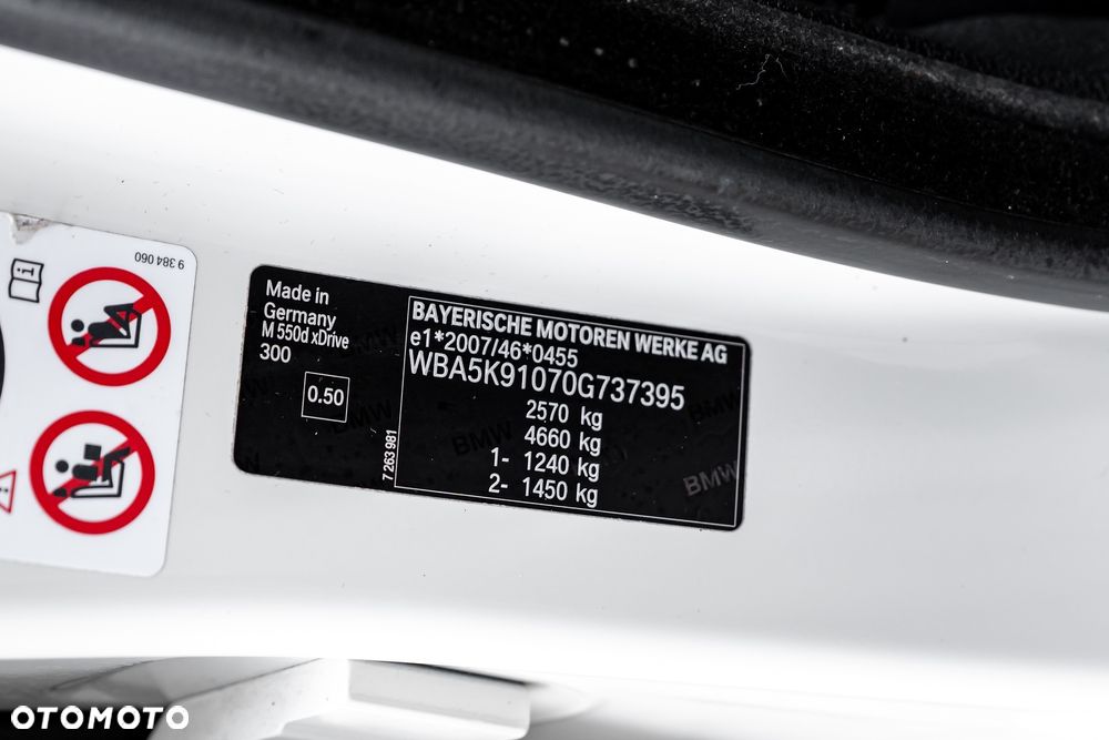 BMW Seria 5 M550d xDrive - 26