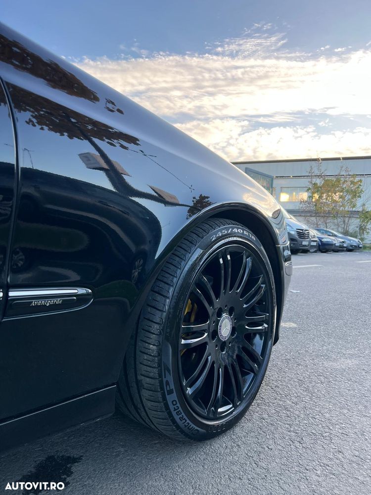 Mercedes-Benz E - 17