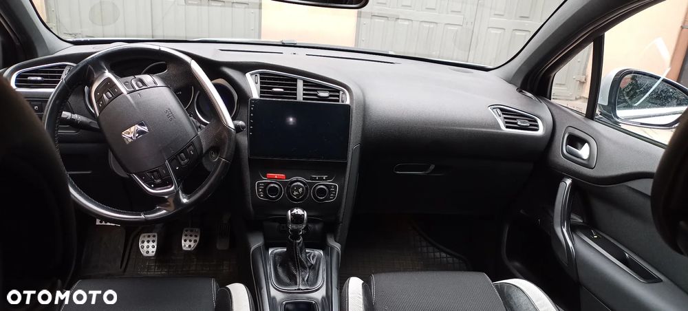 Citroën DS4 2.0 HDi SportChic - 14