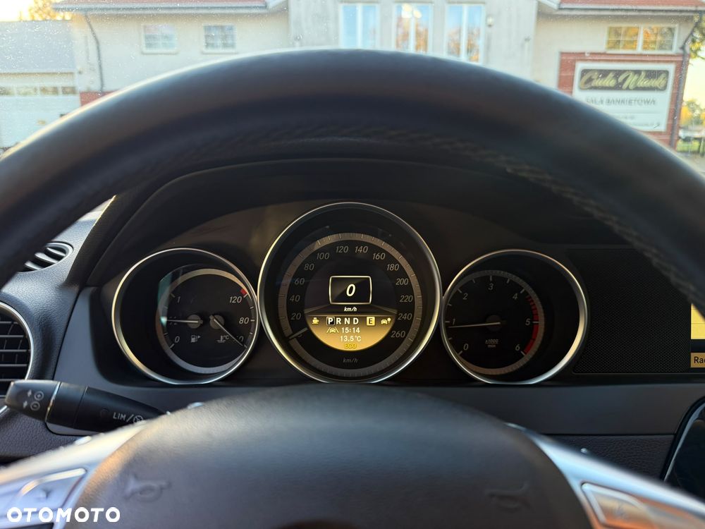 Mercedes-Benz Klasa C 220 CDI 7G-TRONIC Edition - 27
