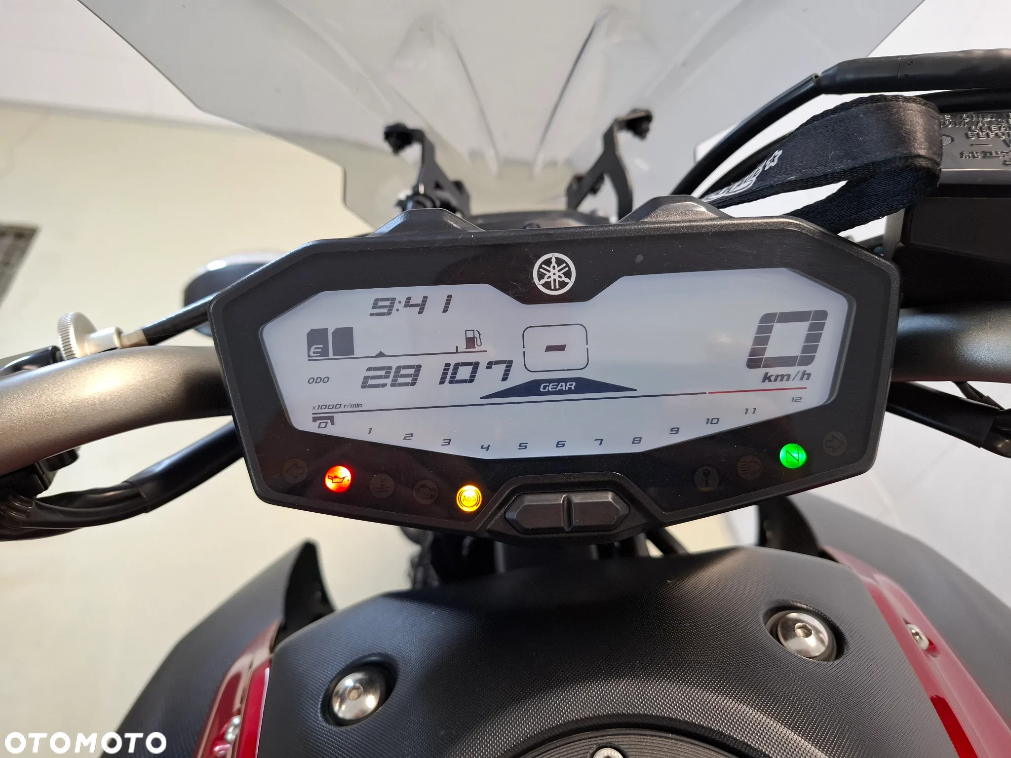 Yamaha MT - 16