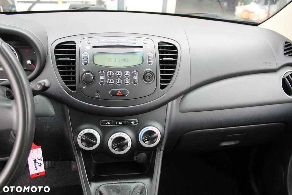 Hyundai i10 - 10