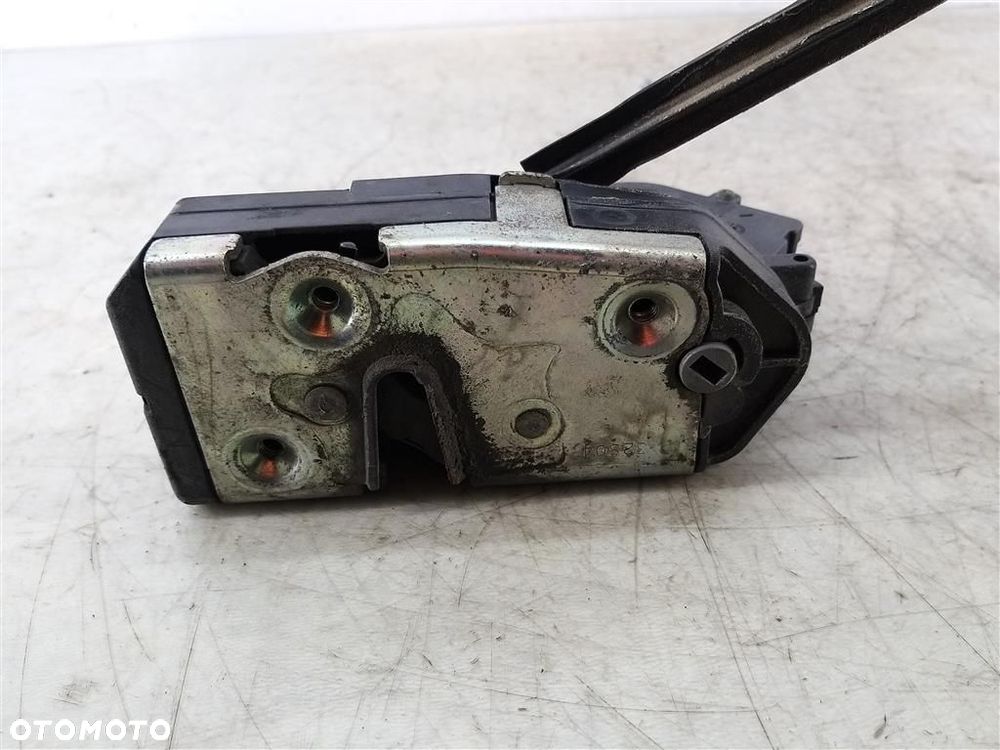 Zamek drzwi tył lewy Smart Forfour I 2004-2006 6 PINÓW - 2
