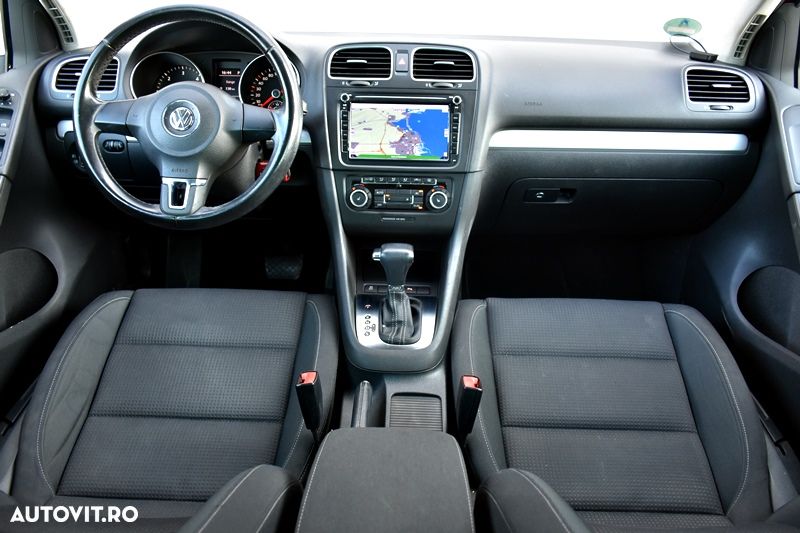 Volkswagen Golf 1.6 TDI DPF DSG Team - 5