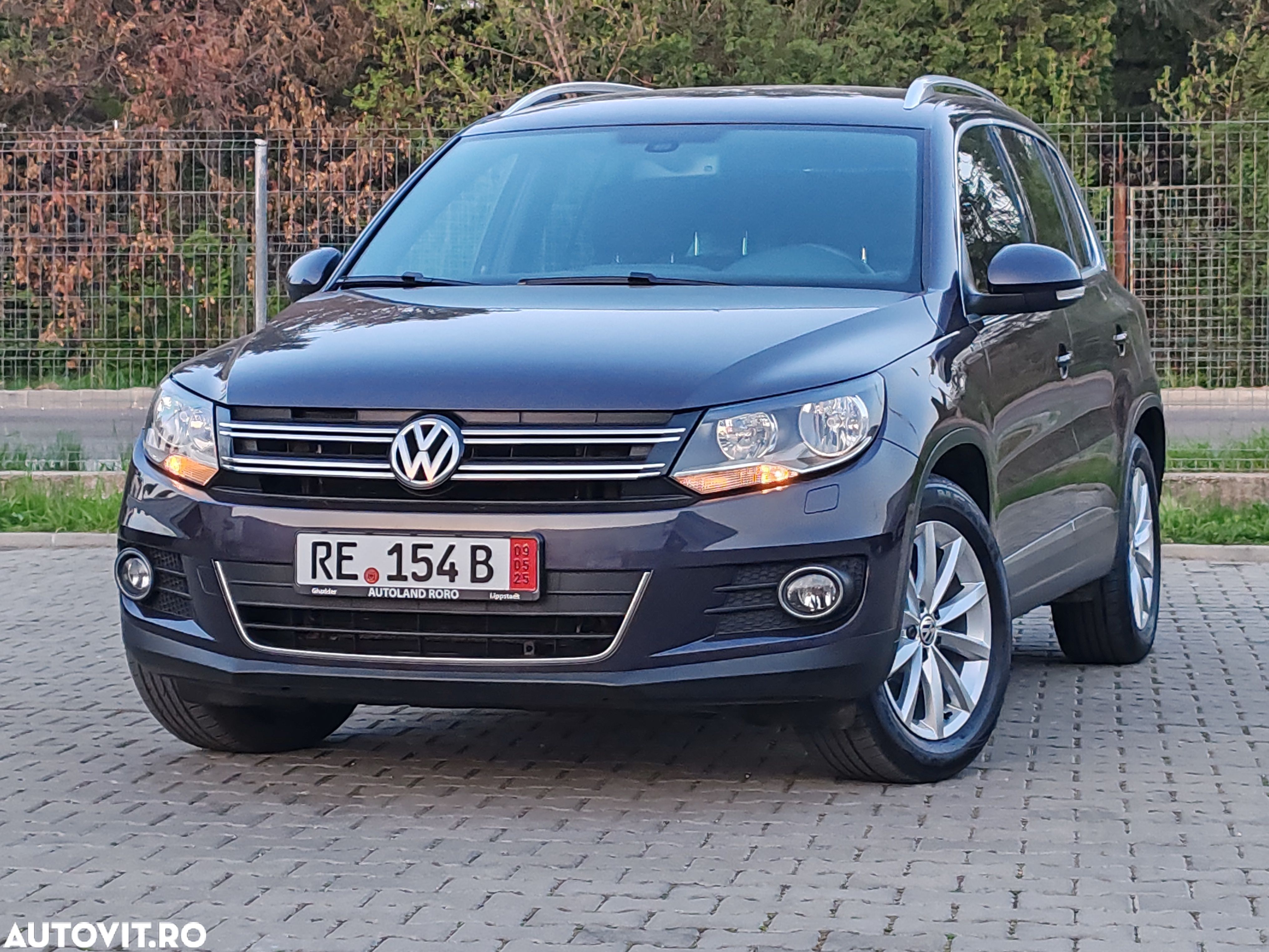 Volkswagen Tiguan 2.0 TDI SCR BlueMotion Technology Lounge Sport & Style - 1