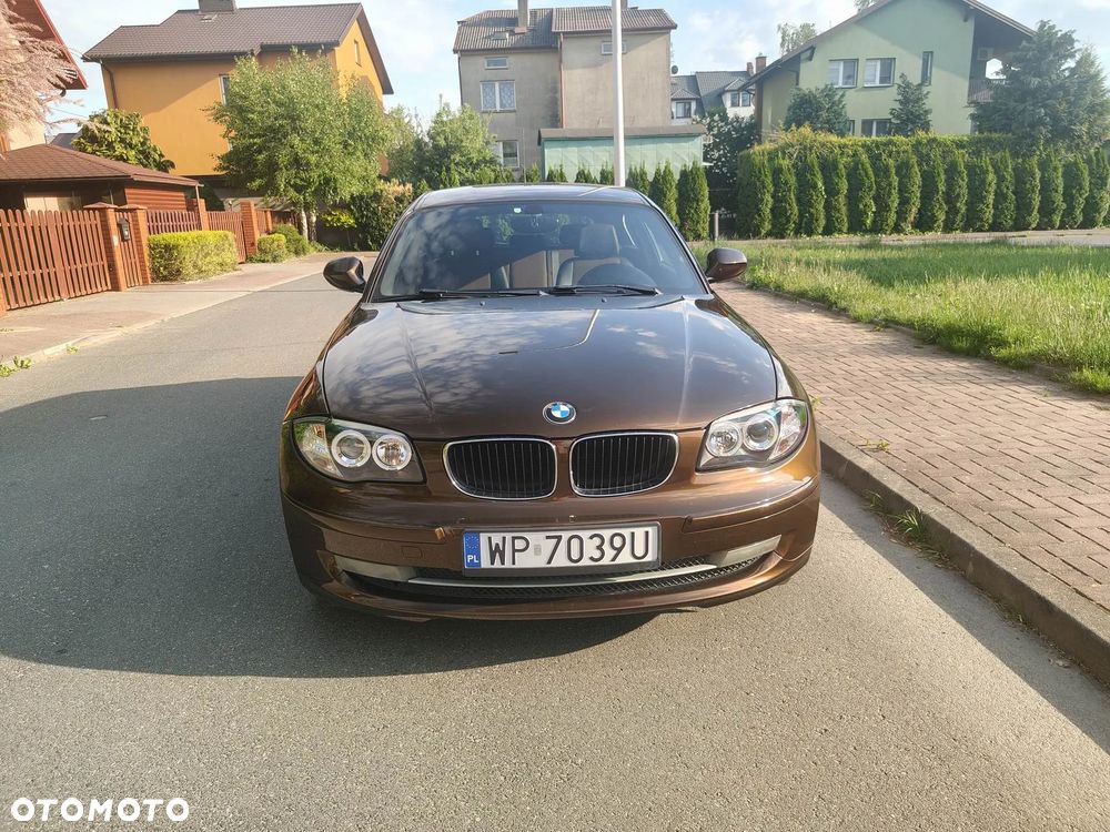 BMW Seria 1 118d DPF - 3