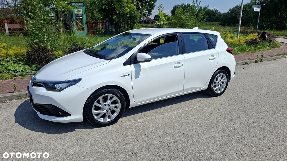 Toyota Auris 1.8 HSD Luna - 5
