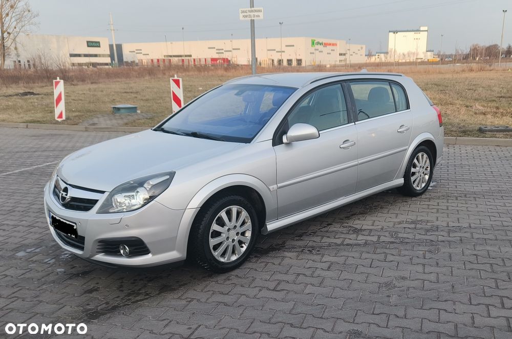 Opel Signum - 1
