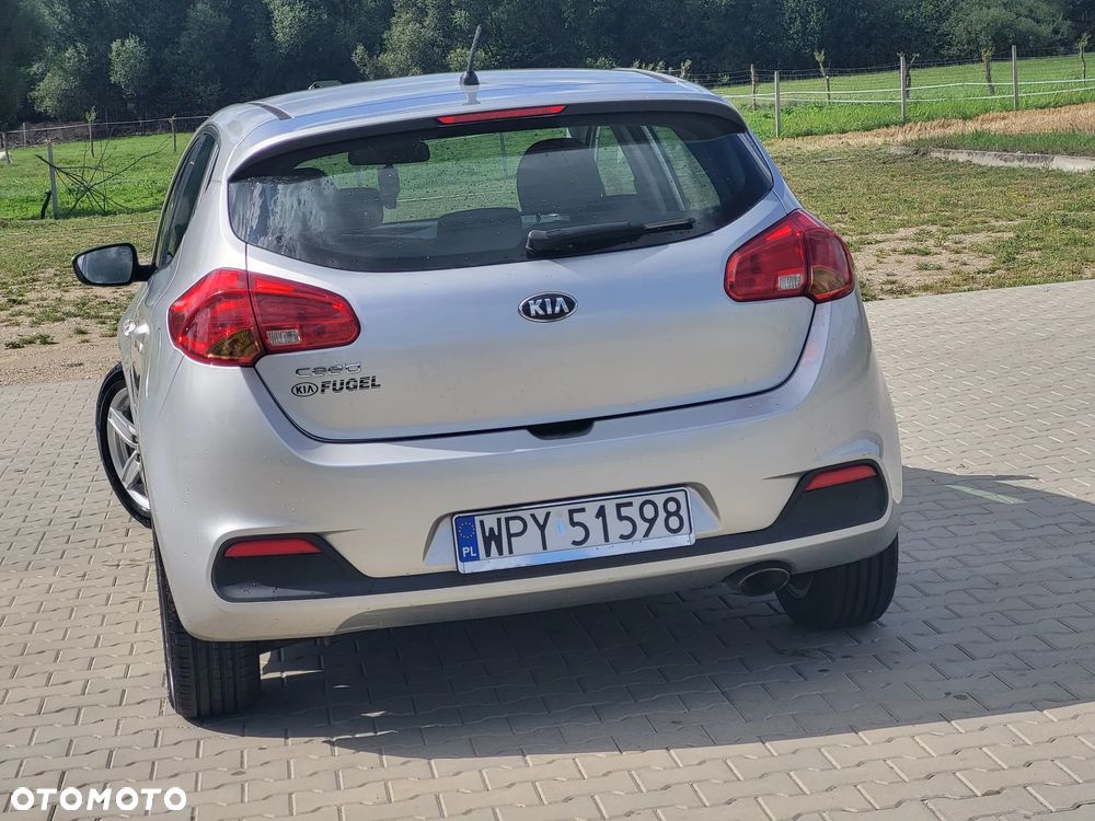 Kia Ceed 1.4 CVVT Attract - 15