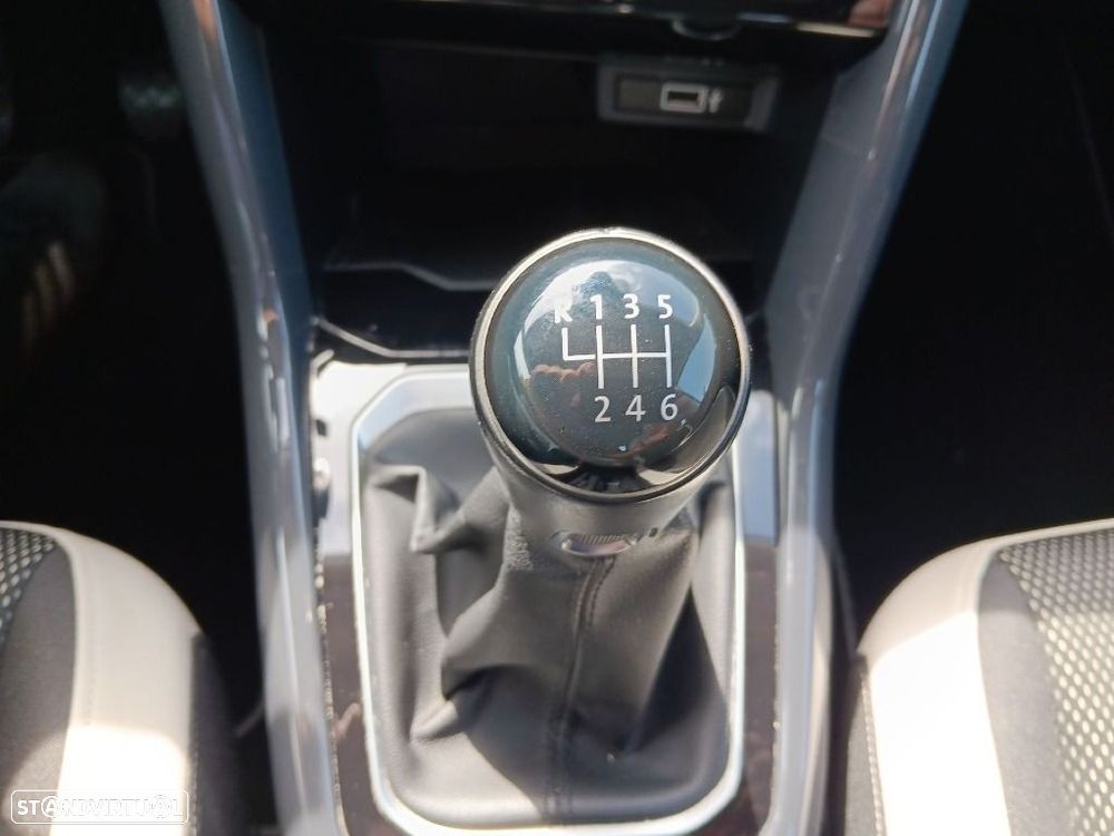 VW T-Roc 1.6 TDI Sport - 23