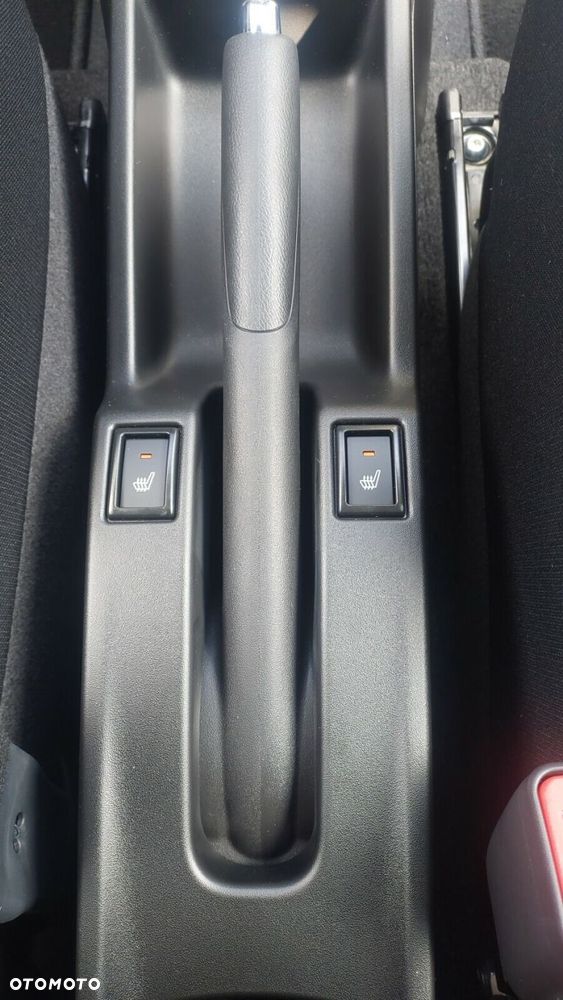 Suzuki Swift - 16