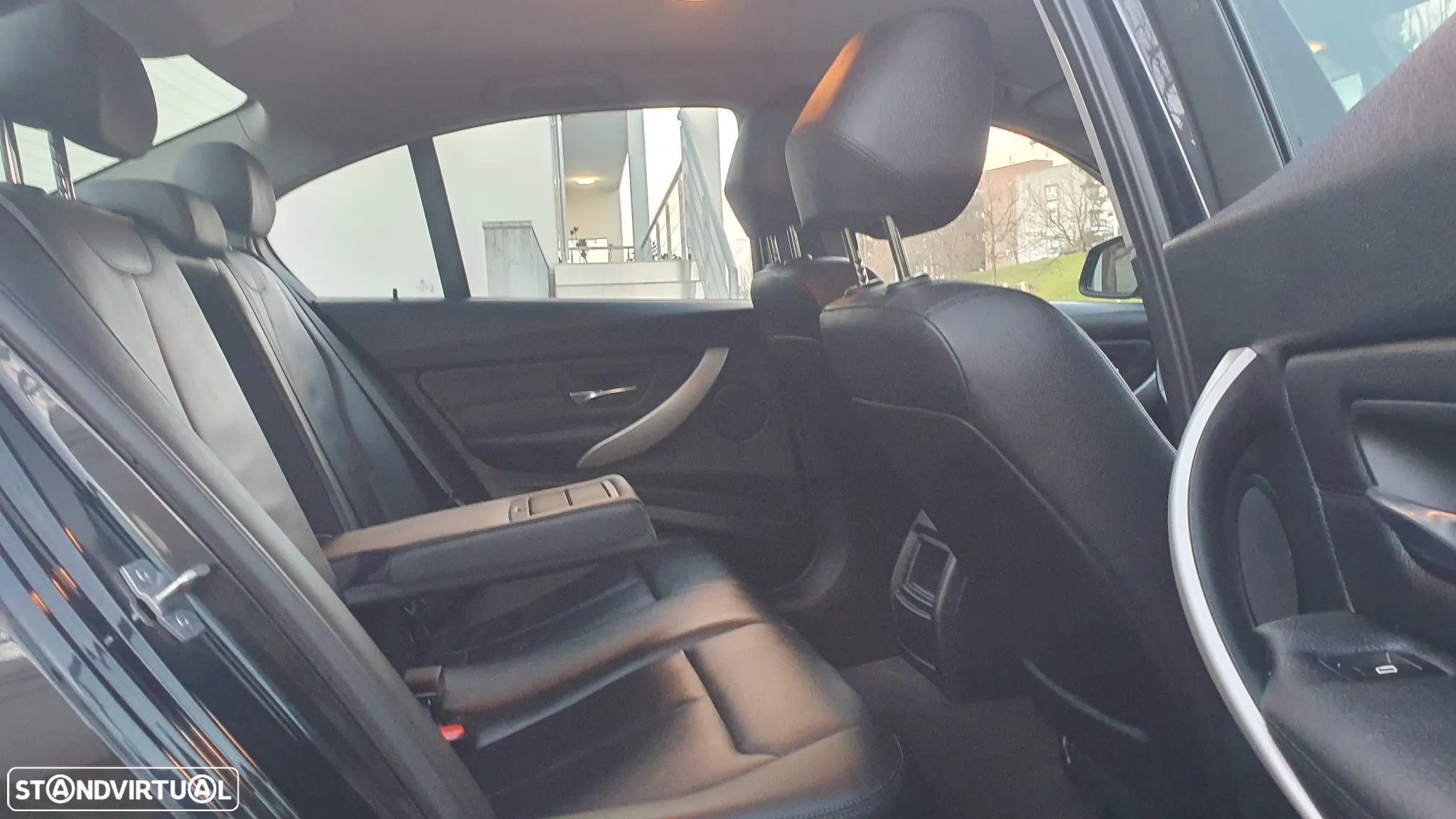 BMW 318 d Line Luxury - 20