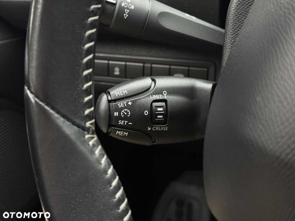 Peugeot 308 1.5 BlueHDi Active S&S - 23