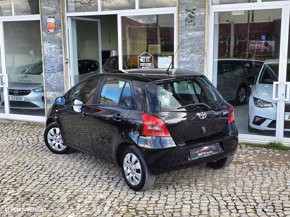 Toyota Yaris 1.0 VVT-i Sol+AC - 13