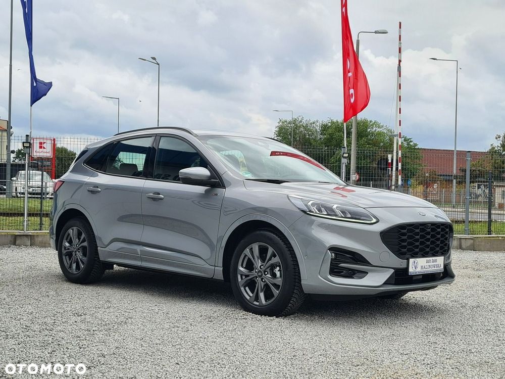 Ford Kuga 1.5 EcoBoost ST-LINE - 9