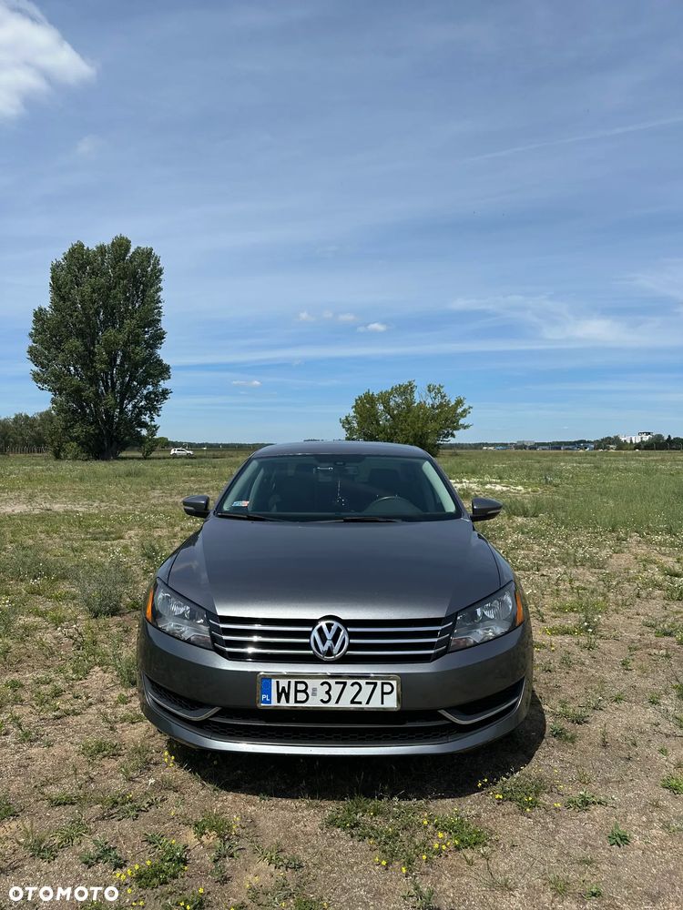 Volkswagen Passat 1.8 TSI Highline - 2