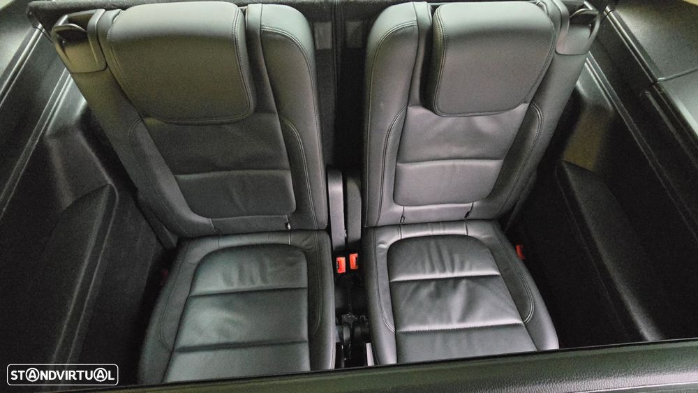 VW Sharan 2.0 TDI Highline DSG - 43