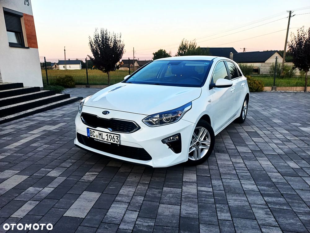 Kia Ceed 1.6 CRDi DCT Spirit - 17