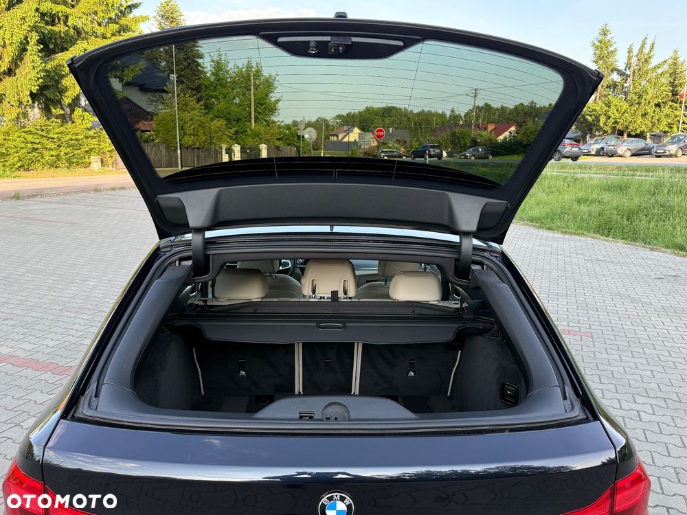 BMW Seria 5 520d M Sport Edition - 31