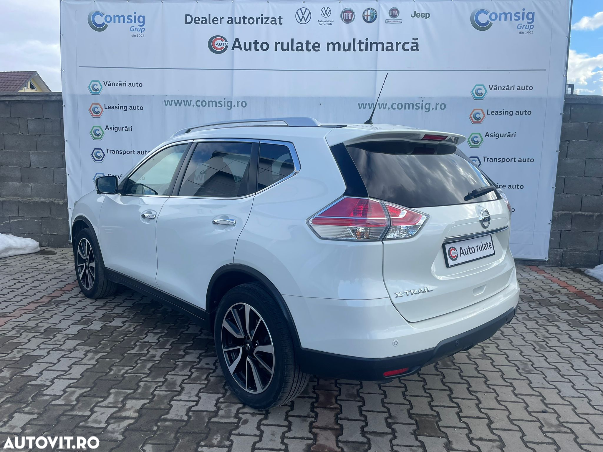 Nissan X-Trail - 4