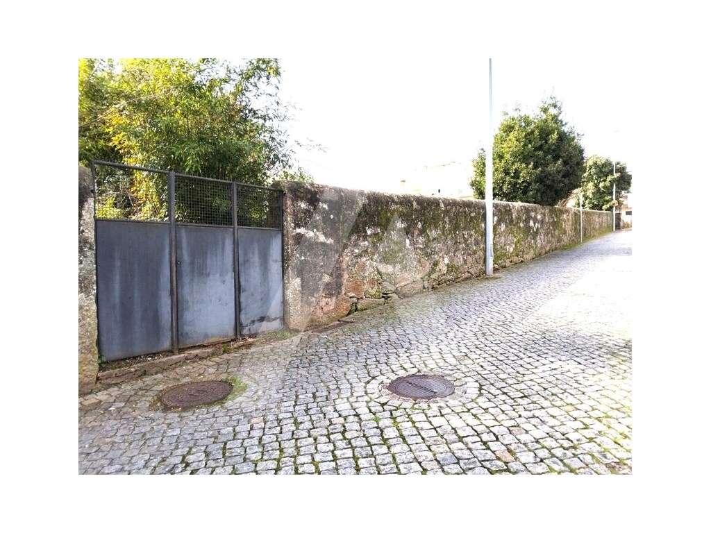 Terreno em São João da Madeira