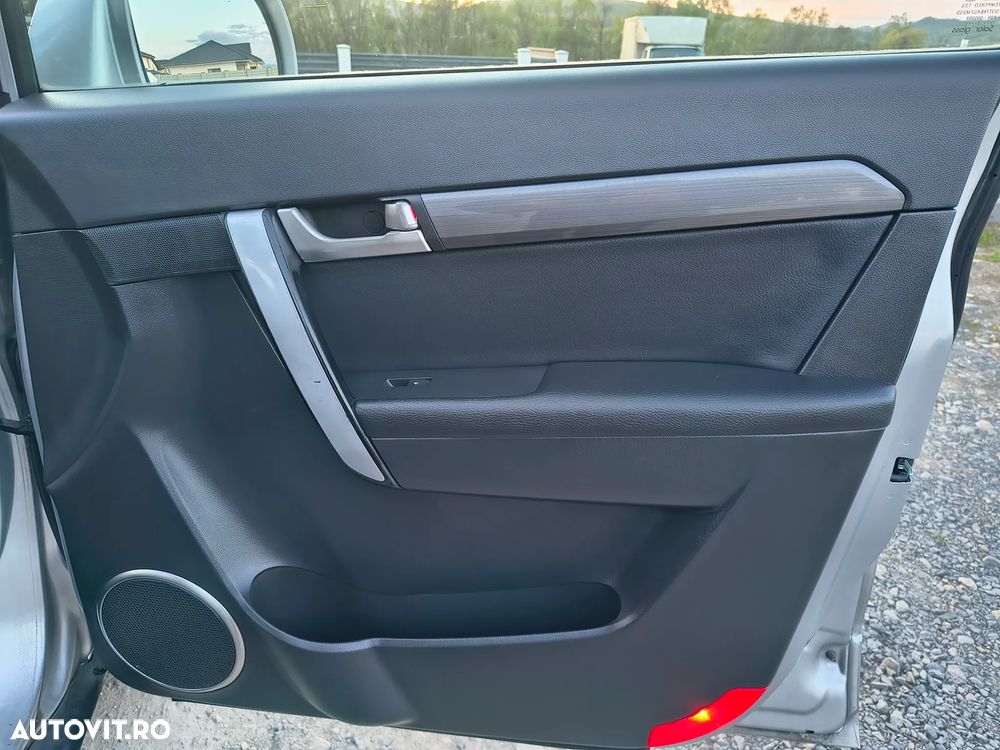 Chevrolet Captiva 2.0 4WD 7 Sitzer Automatik LT - 24