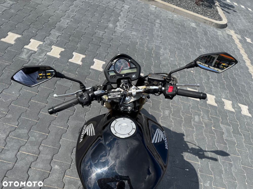 Honda Hornet - 11