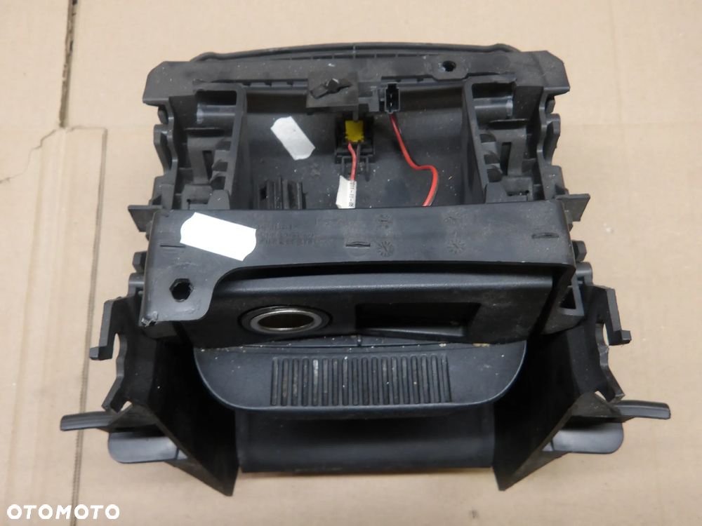 OPEL ZAFIRA C 12-16 2.0D POPIELNICZKA SCHOWEK - 2